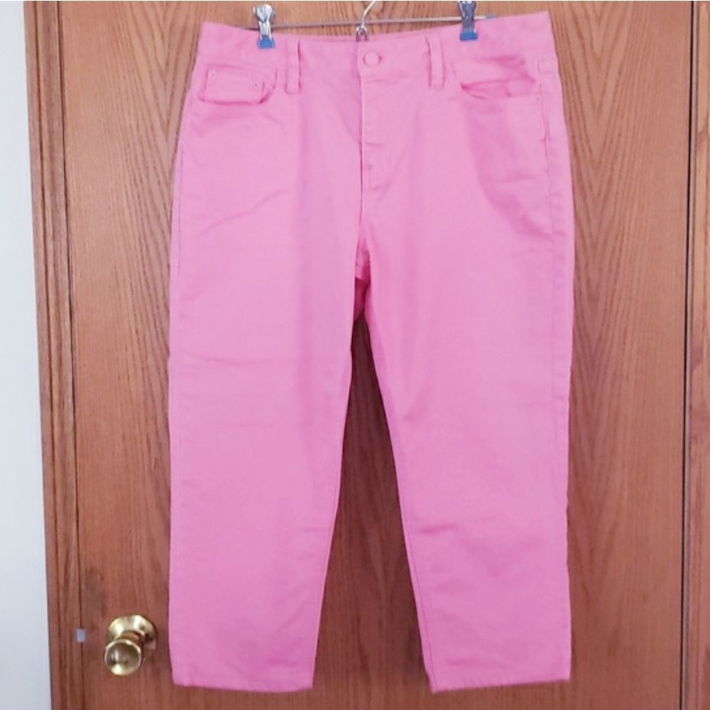 Pretty Pink Liz Claiborne "Jackie" Denim Capris Sz 14P